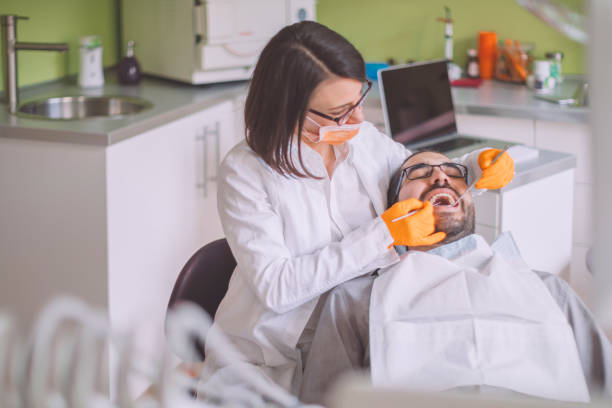 Best Emergency Tooth Extraction in Mableton, GA